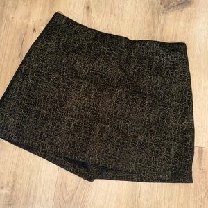 Black and Gold Aqua Skort